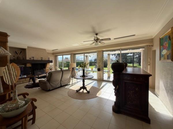 Maison bourgeoise, 7 chambres, piscine et parc arboré