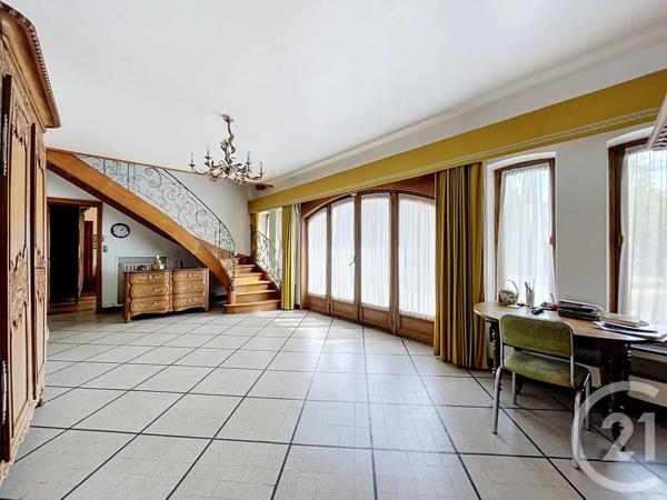 Maison à vendre  10 pièces - 279,23 m 2   COMPIEGNE  - 60