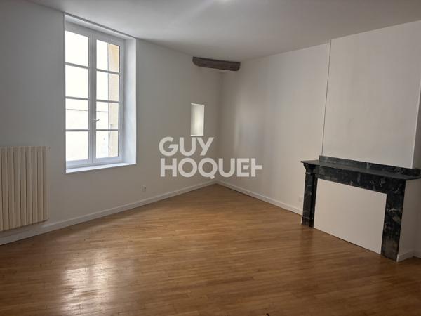 MAISON À LOUER DE 3 PIÈCES DE 99,00 M²