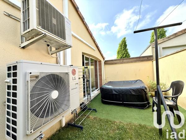 Maison 5 pièces de 106 m² à Buxerolles (86180)