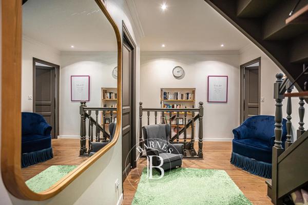 Orléans, Maison de ville 4 Chambres -  144 m² à vendre