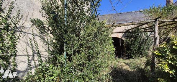 CANDÉ - TERRAIN A BATIR DE 1 636 m²  - PUITS