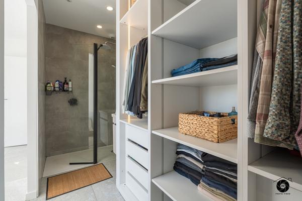 A VENDRE Maison à Saint-Barthélemy-d'Anjou limite Angers 202 m² de 7 pièces !