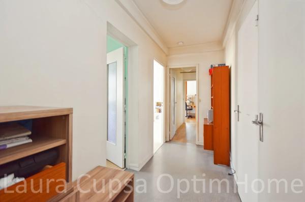 FRESNES - 3 PIECES - 61,76 m² - DERNIER ETAGE - BALCON, CAVE ET PARKING. EN OPTION UN BOX.