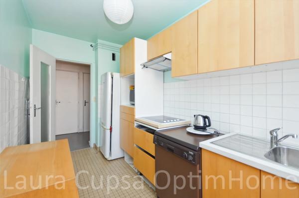 FRESNES - 3 PIECES - 61,76 m² - DERNIER ETAGE - BALCON, CAVE ET PARKING. EN OPTION UN BOX.