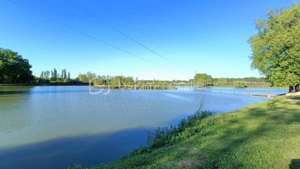 Terrain de loisirs de 31 000 m²