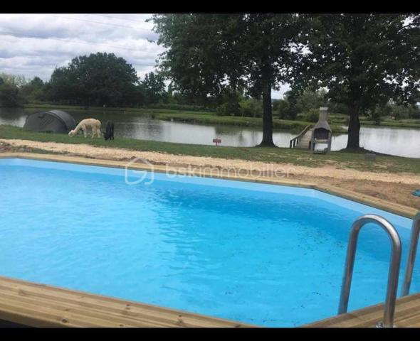 Terrain de loisirs de 31 000 m²