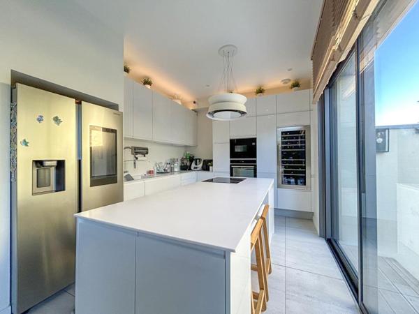 Vente Maison 170m2 BORDEAUX (33800)