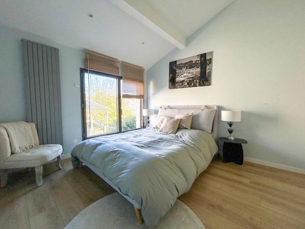 Vente Maison 170m2 BORDEAUX (33800)