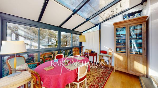 Maison
         5 pièces
        - 130 m² Exclusivité 450 000 € *