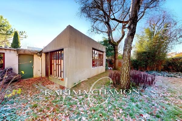 Maison
         5 pièces
        - 130 m² Exclusivité 450 000 € *