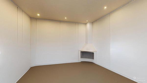 Maison
         5 pièces
        - 130 m² Exclusivité 450 000 € *