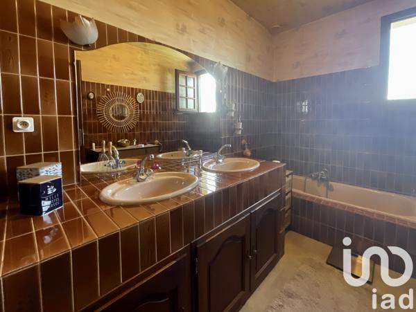 Maison à vendre 6 pièces 119 m² Le Palais-sur-Vienne