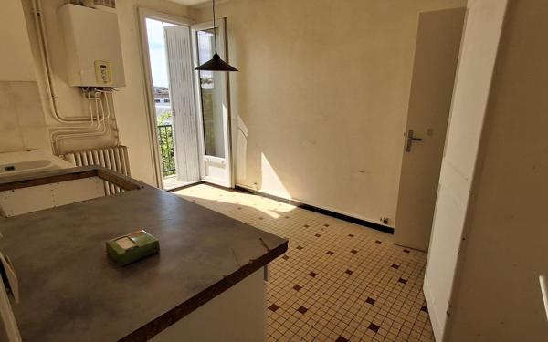 Immeuble à vendre    8 pièces •  Périgueux