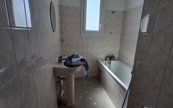 Immeuble à vendre    8 pièces •  Périgueux