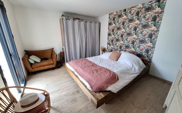 Maison à vendre    5 pièces •  Médis