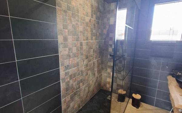 Maison à vendre    5 pièces •  Médis