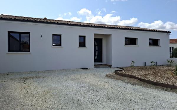 Maison à vendre    5 pièces •  Médis