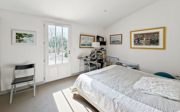 Maison à vendre    5 pièces •  Le Bois-Plage-en-Ré