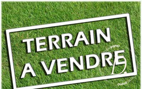 Terrain a bâtir de 680 m2
