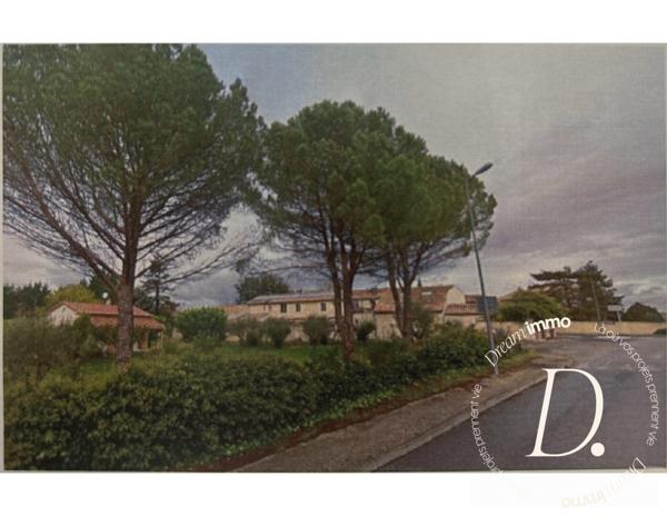 Terrain a bâtir de 680 m2