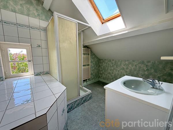 Vente
                Maison102 m² - 6 Pièces -
                    SAINT AMAND MONTROND (18200)