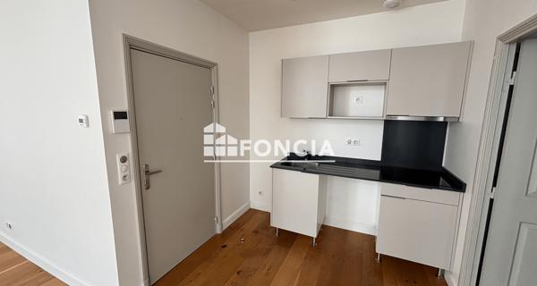 Location Appartement 2 pièces 44.59 m² - Tours 37000