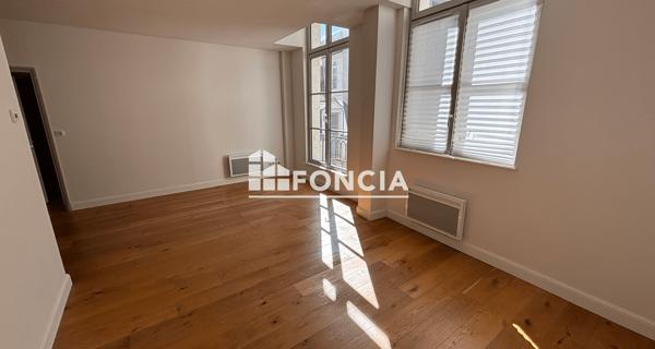 Location Appartement 2 pièces 44.59 m² - Tours 37000