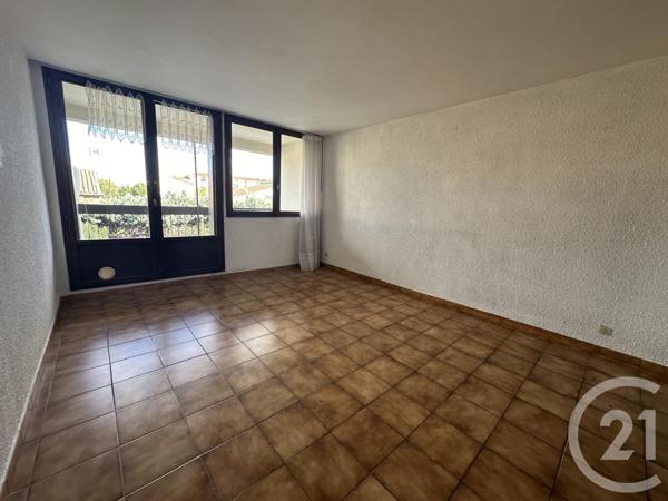 Appartement F3 à vendre  3 pièces - 63,53 m2 ARLES - 13