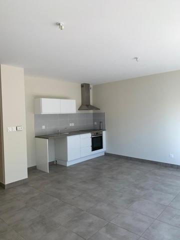 Maison 4 pièces de 87 m² à Chazelles sur lyon