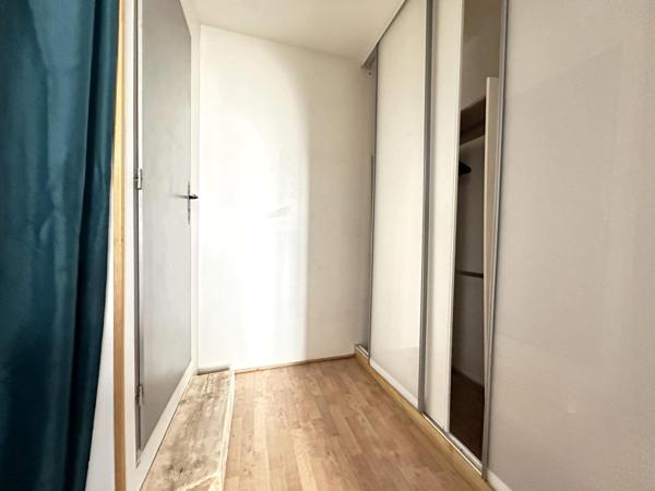 A VISITER SUR CAVAILLON, CENTRE VILLE APPARTEMENT DE 36 M² ENV.