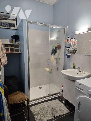 PROCHE CENTRE VILLE, Avec jolie vue Vilaine,, dans immeuble de caractère,  Bel appartement  de ...