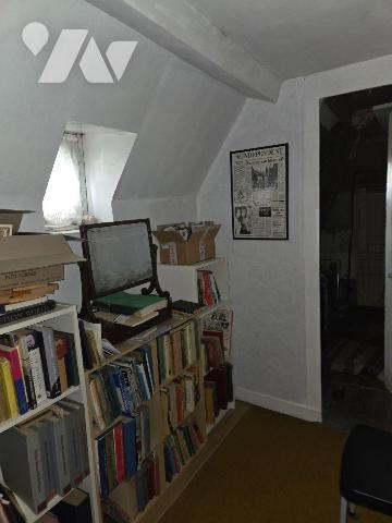 PROCHE CENTRE VILLE, Avec jolie vue Vilaine,, dans immeuble de caractère,  Bel appartement  de ...