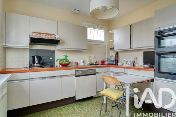 Maison à vendre 6 pièces 140 m² Saint-Brice-sous-Forêt