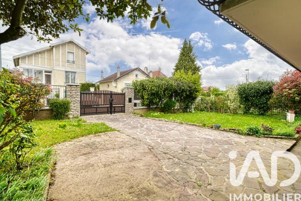 Maison à vendre 6 pièces 140 m² Saint-Brice-sous-Forêt
