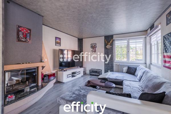 Maison
         5 pièces
        - 196 m² 457 000 € *