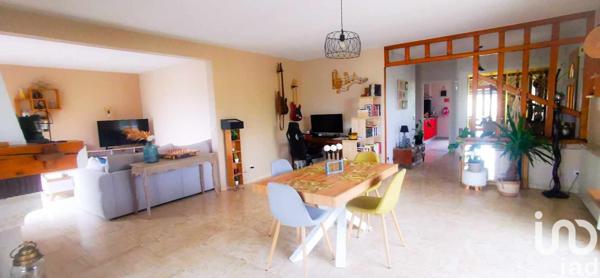 Maison 6 pièces de 236 m² à MONTIER-EN-DER (52220)