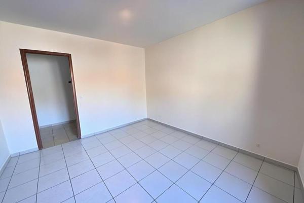 Vente / Maison et grand terrain