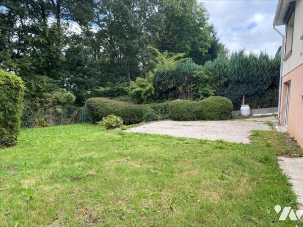 Maison avec chambre et salle d'eau de plain pied