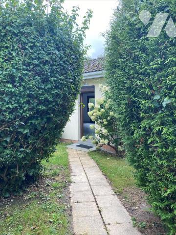 Maison avec chambre et salle d'eau de plain pied