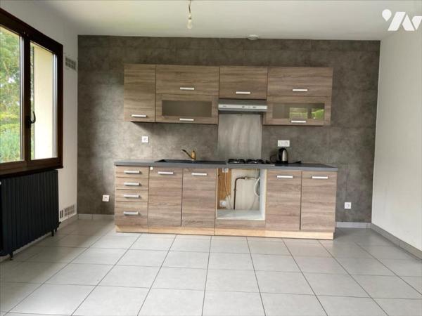 Maison avec chambre et salle d'eau de plain pied