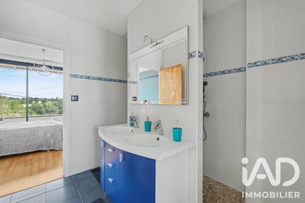 Maison à vendre 6 pièces 225 m² Brax