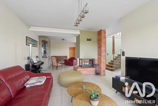 Maison à vendre 6 pièces 225 m² Brax