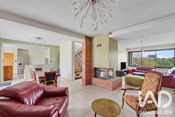 Maison à vendre 6 pièces 225 m² Brax
