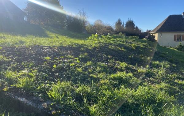 Vente Terrain 644m² à 2 minutes du centre Le pont-de-beauvoisin   