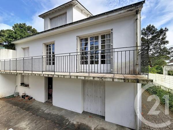 Maison à vendre  5 pièces - 142 m 2   LA BAULE  - 44