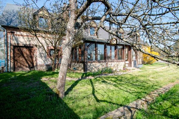 Maison à vendre sur 2ha proche de L'AIGLE (61)