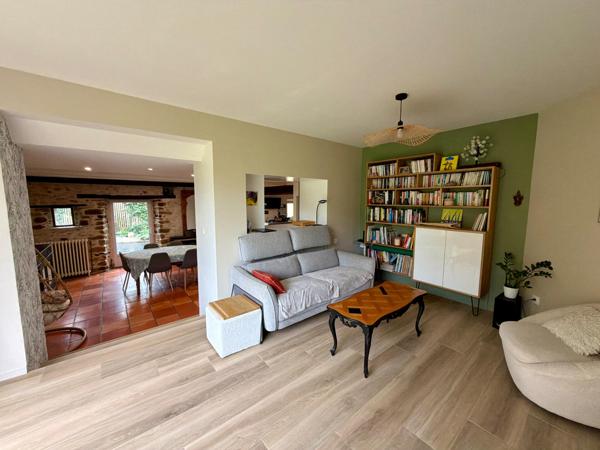 Maison en pierres 3 chambres avec terrain de 550 m2