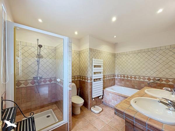 Maison 504 000 € Léognan 5 p 146 m² DPE C