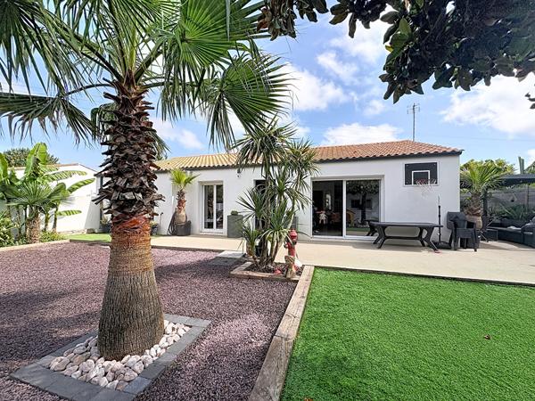 Exclusivité NESTENN Challans - Superbe maison contemporaine 5 pièces à vendre à Challans